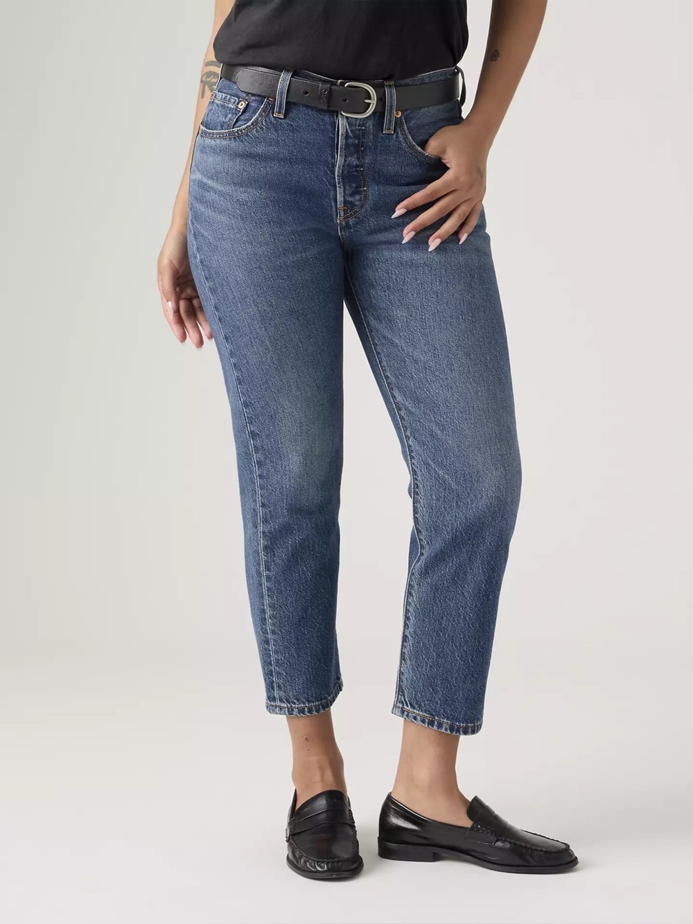 Levi’s Premium 501 Original Fit Cropped Straight Jeans Medium Wash size 30 x 26